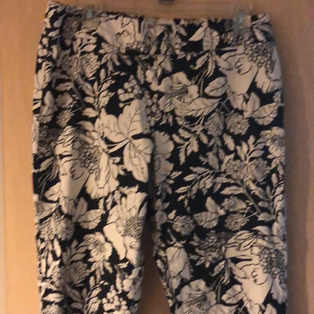 Black/white capris from Old Navy